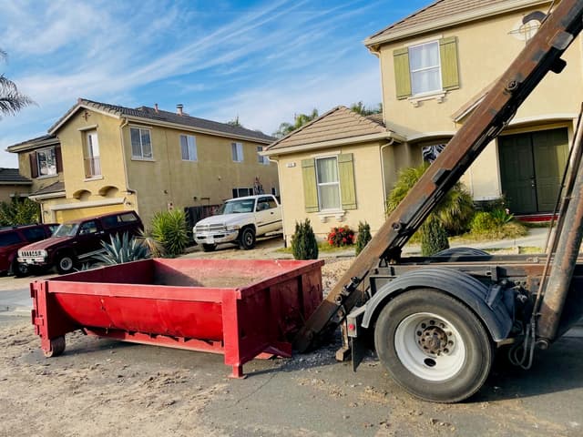 Residential dumpster delivery